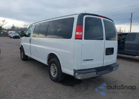2015 Chevrolet Express 2500 Lt from USA, damaged, VIN 1GAWGRFF4F1257289